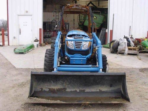 2013 Used LS XR4046H Tractor parts.
