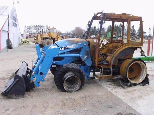 2013 Used LS XR4046H Tractor parts.