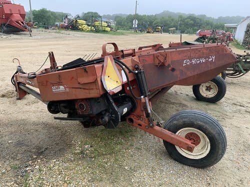 Used Macdon 4000 Hay Cutting parts.