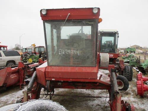 Used Macdon 7000 Hay Cutting parts.