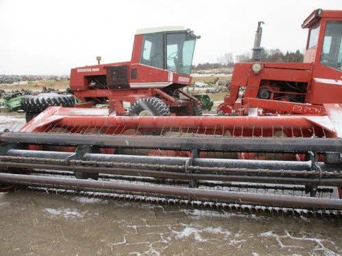 Used Macdon 7000 Hay Cutting parts.