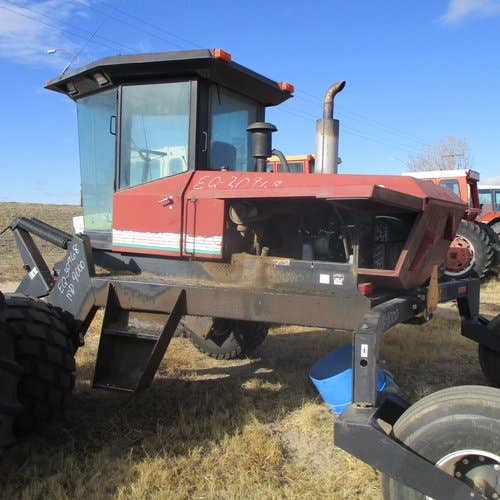 1995 Used Macdon 9000 Hay Cutting parts.