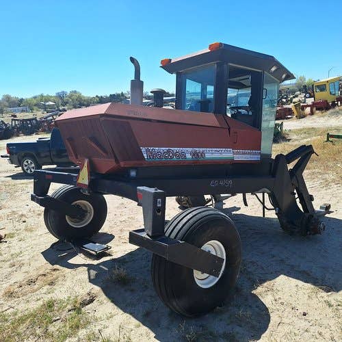 Used Macdon 9000 Hay Cutting parts.
