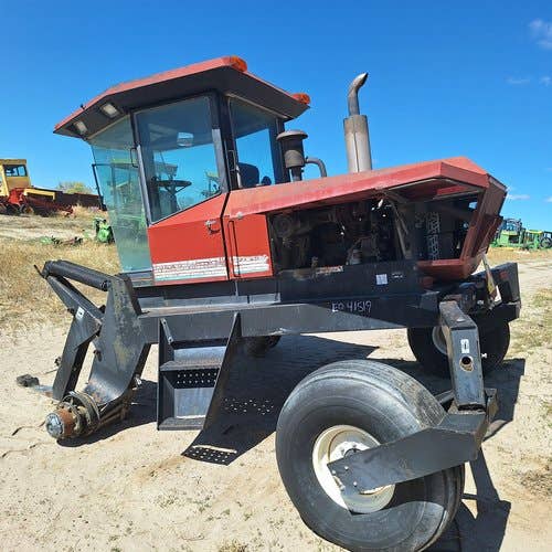 Used Macdon 9000 Hay Cutting parts.