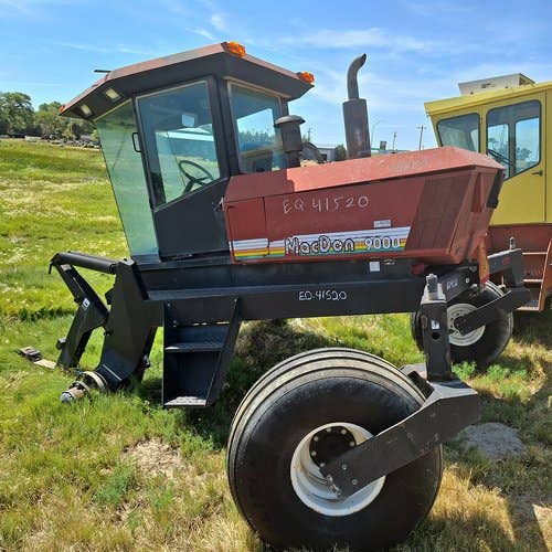 Used Macdon 9000 Hay Cutting parts.