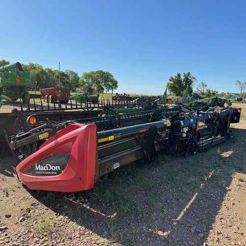 2016 Used Macdon FD75 Header parts.