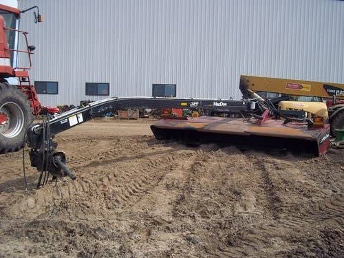2009 Used Macdon R80 Hay Cutting parts.