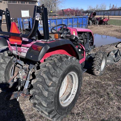 Used Mahindra 3510 Tractor parts.