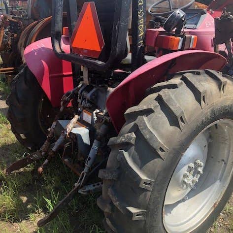 Used Mahindra 3525 Tractor parts.