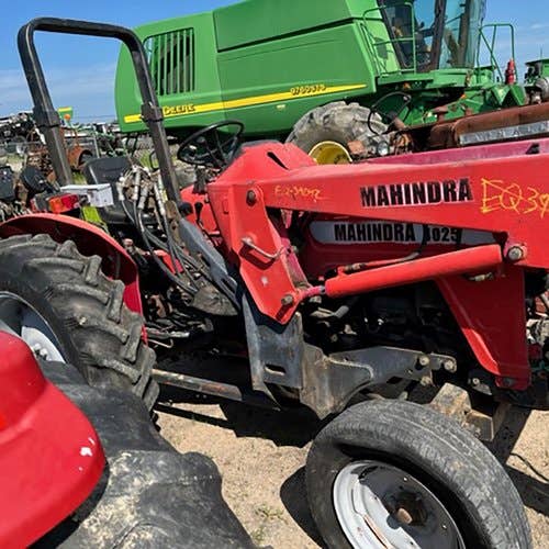 Used Mahindra 4025 Tractor parts.