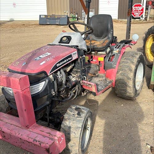 Used Mahindra Max28XL Tractor parts.
