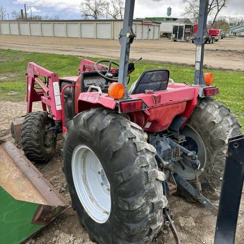 Used Massey Ferguson 1250 Tractor parts.