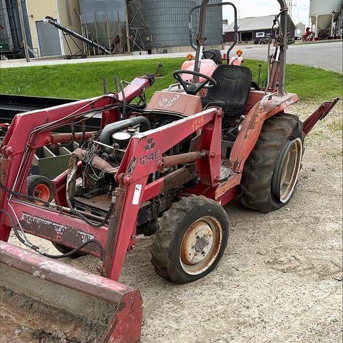 Used Massey Ferguson 1250 Tractor parts.