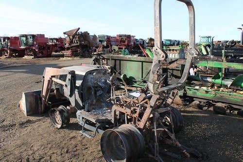 Used Massey Ferguson 1529 Tractor parts.