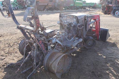 Used Massey Ferguson 1529 Tractor parts.