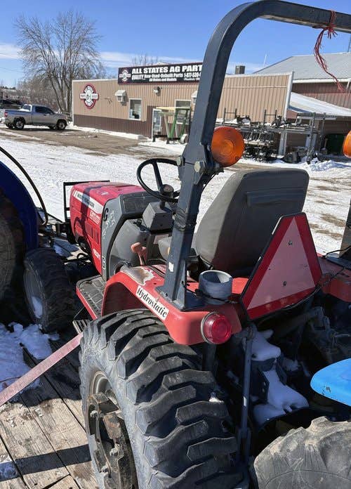 Used Massey Ferguson 1531 Tractor parts.