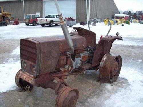 Used Massey Ferguson 220-4 Tractor parts.