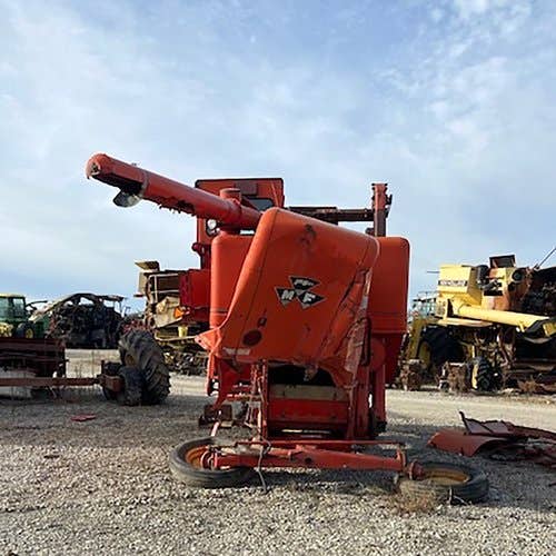 Used Massey Ferguson 300 Combine parts.