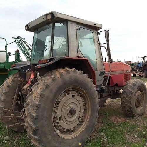 Used Massey Ferguson 3670 Tractor parts.