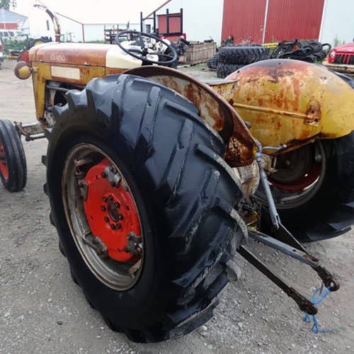 Used Massey Ferguson 40 Tractor parts.