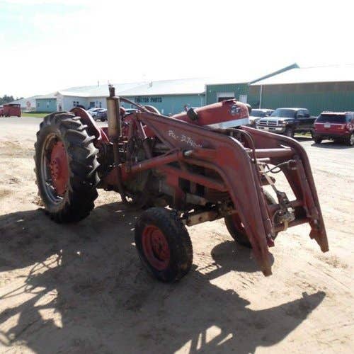 Used Massey Ferguson 85 Tractor parts.