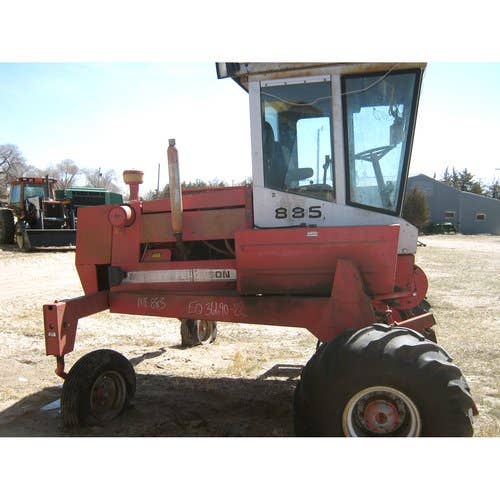 Used Massey Ferguson 885 Hay Cutting parts.
