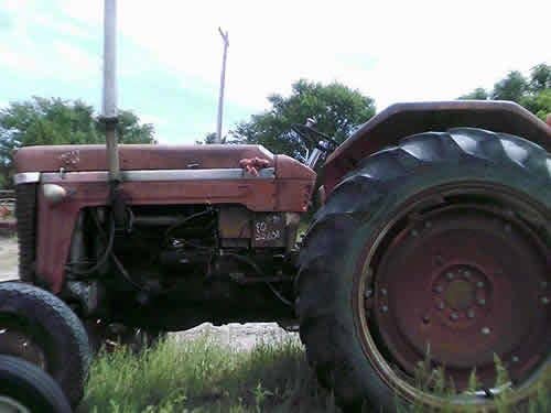 Used Massey Ferguson 90 Tractor parts.