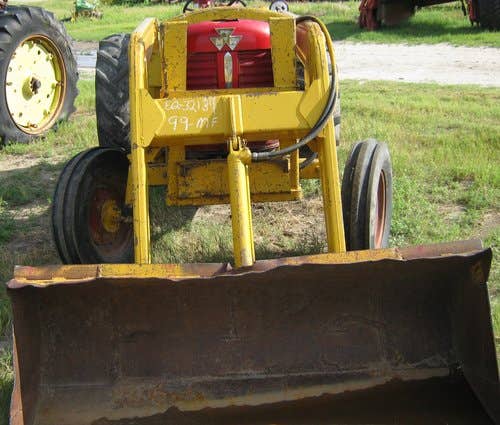 Used Massey Ferguson 99 Loader / Backhoe Attachments Parts Used Massey Ferguson 99 Loader / Backhoe Attachments Parts
