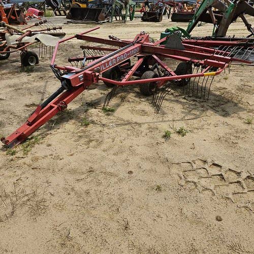 Used Miller Pro 1100 Rake / Tedder parts.