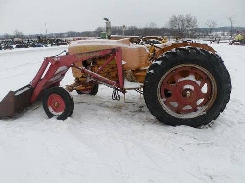Used Minneapolis Moline 445 Tractor parts.