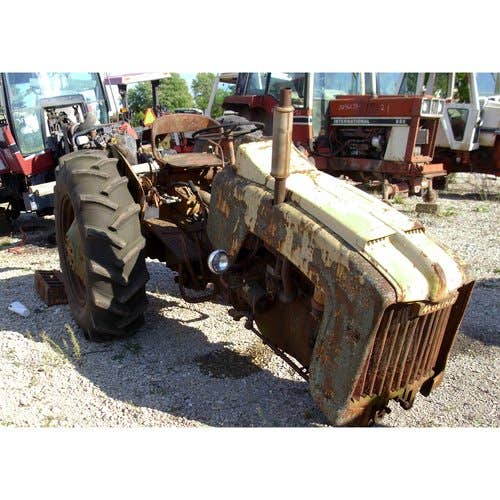 Used Minneapolis Moline Jetstar2 Tractor parts.