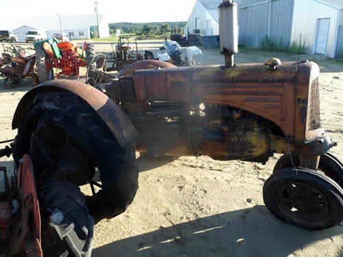 Used Minneapolis Moline R Tractor parts.