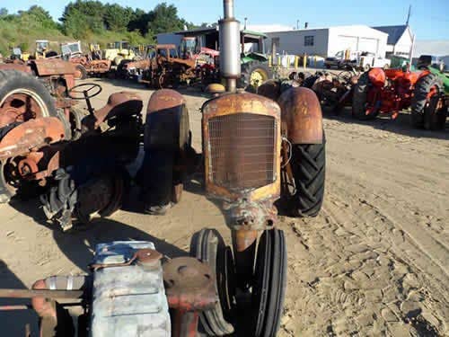 Used Minneapolis Moline R Tractor parts.