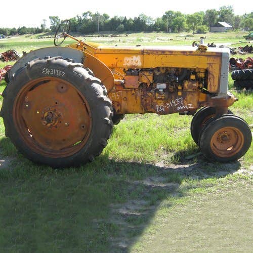 Used Minneapolis Moline ZA Tractor parts.