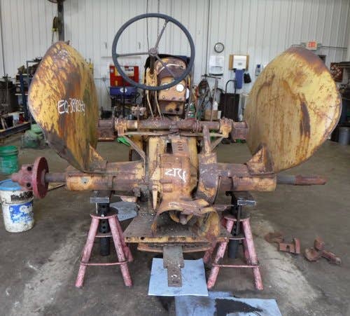 Used Minneapolis Moline ZTU Tractor parts.