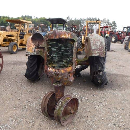 Used Minneapolis Moline ZTU Tractor parts.