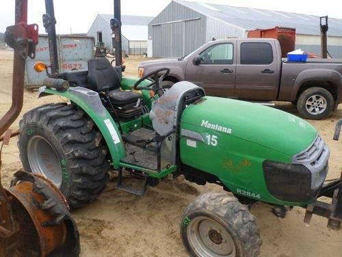 Used Montana R2844 Tractor parts.
