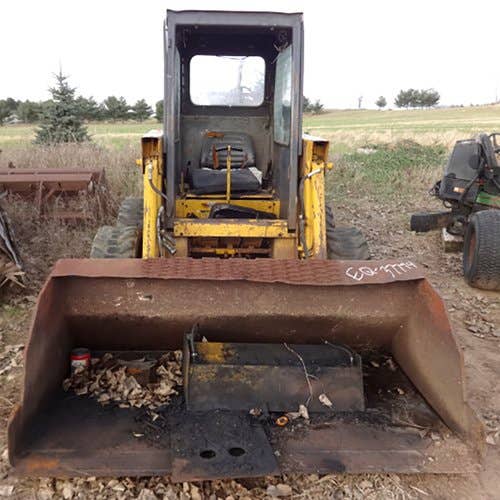 Used Mustang 445 Skid Steer Loader parts.