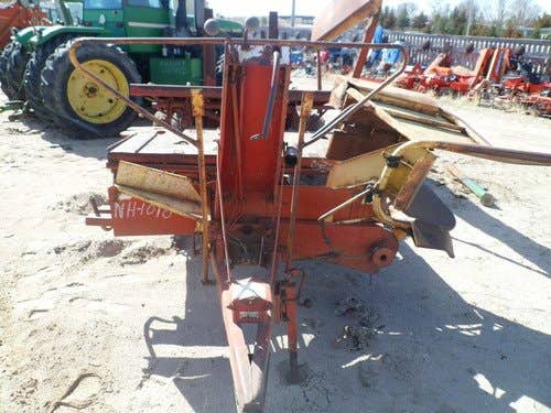 Used New Holland 1010 Bale Movers parts.