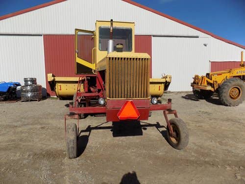 Used New Holland 1100 Hay Cutting parts.