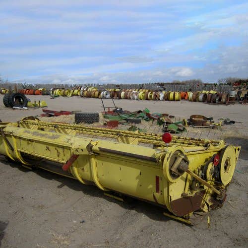 Used New Holland 1112 Header parts.