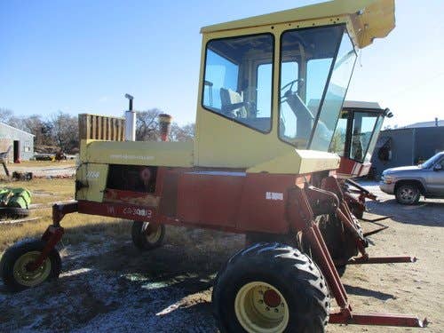 Used New Holland 1114 Hay Cutting parts.