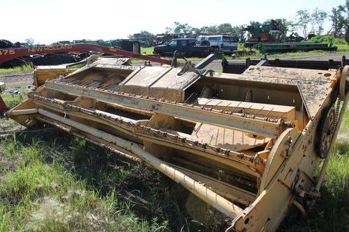 Used New Holland 1116 Hay Cutting parts.