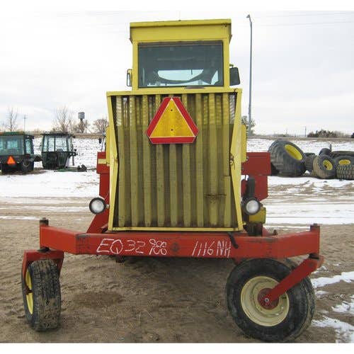 Used New Holland 1116 Hay Cutting parts.