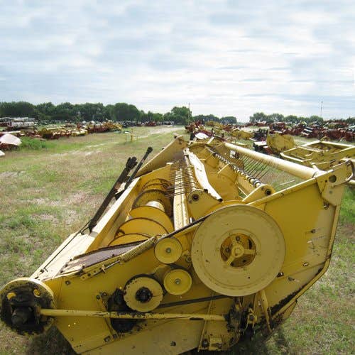 Used New Holland 1116 Header parts.
