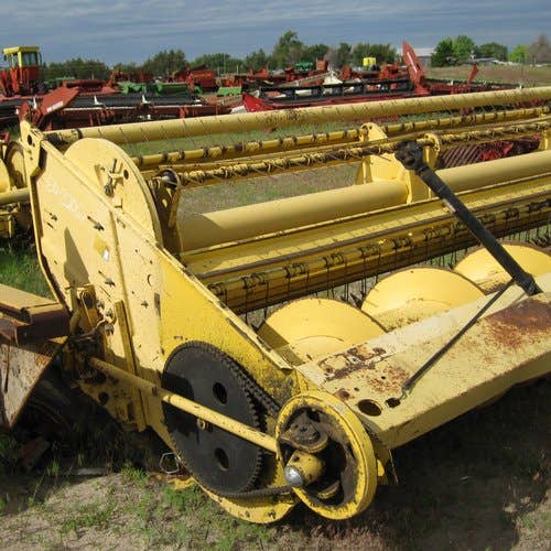 Used New Holland 1116 Header parts.