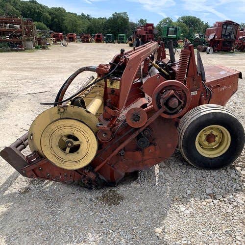 Used New Holland 116 Hay Cutting parts.