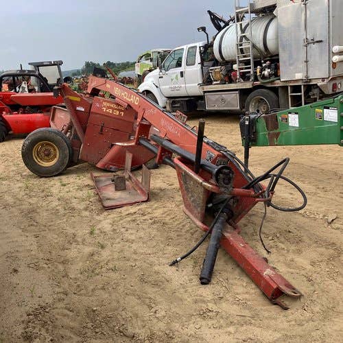 Used New Holland 1431 Hay Cutting parts.