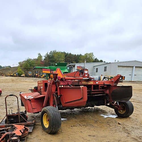 Used New Holland 1431 Hay Cutting parts.