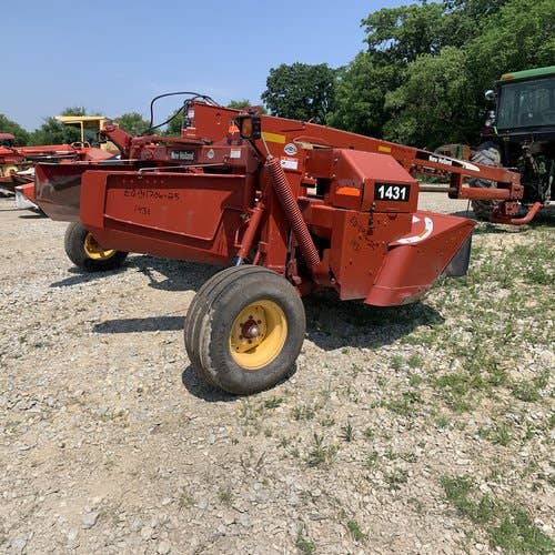 Used New Holland 1431 Hay Cutting parts.